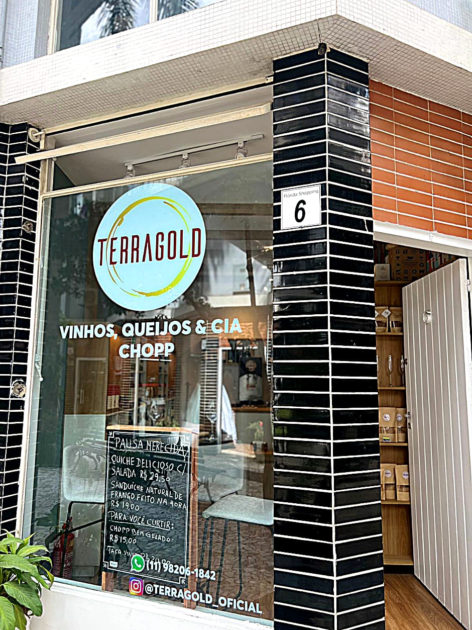Entrada da loja Terragold Presentes